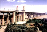 �Ͼ���������